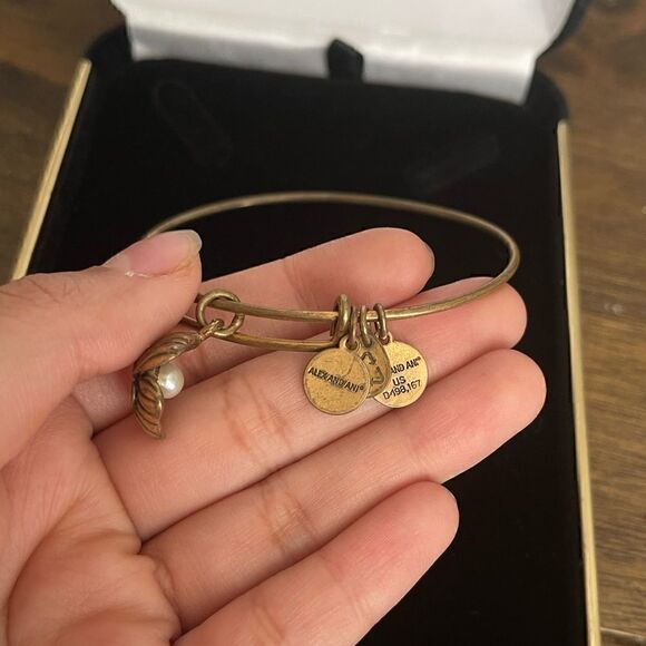 Alex and Ani conch bracelet - Picture 3 of 5